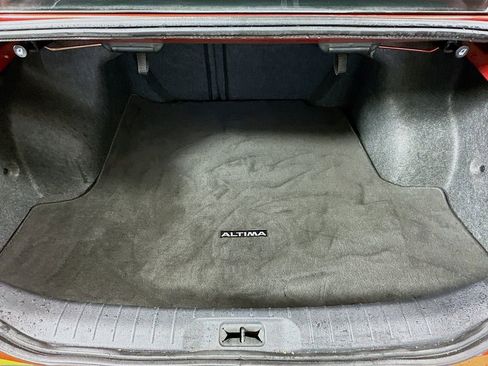 Used 2022 Nissan Altima 2.0 SR image 25