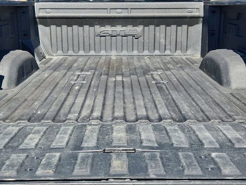 Used 2023 GMC Sierra 2500 AT4 w/ AT4 Premium Plus Package image 17