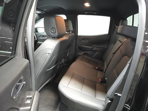 Used 2024 GMC Canyon Elevation w/ Elevation Premium Package RWD image 29