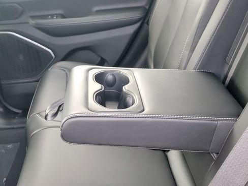 New 2026 Jeep Grand Cherokee Limited w/ Limited Altitude Package image 30