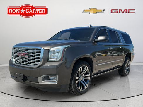 Used 2019 GMC Yukon XL Denali w/ Denali Ultimate Package RWD image 3