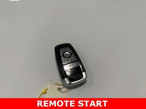 Used 2022 Ford Bronco Wildtrak image 50