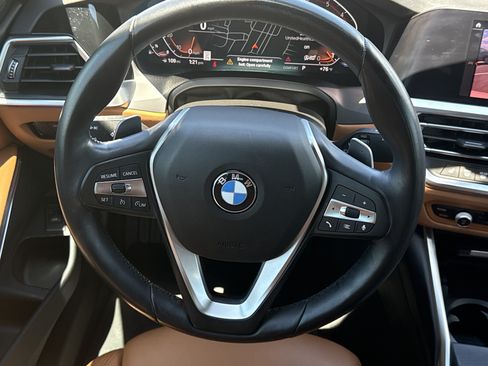 Used 2022 BMW 330i Sedan w/ Driving Assistance Package RWD image 26
