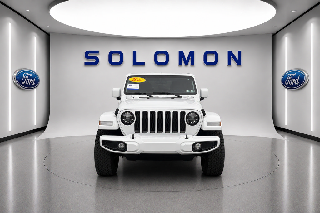 Used 2021 Jeep Wrangler Unlimited Sahara AWD/4WD image 2