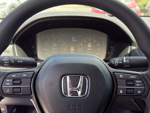 New 2025 Honda Accord SE image 19