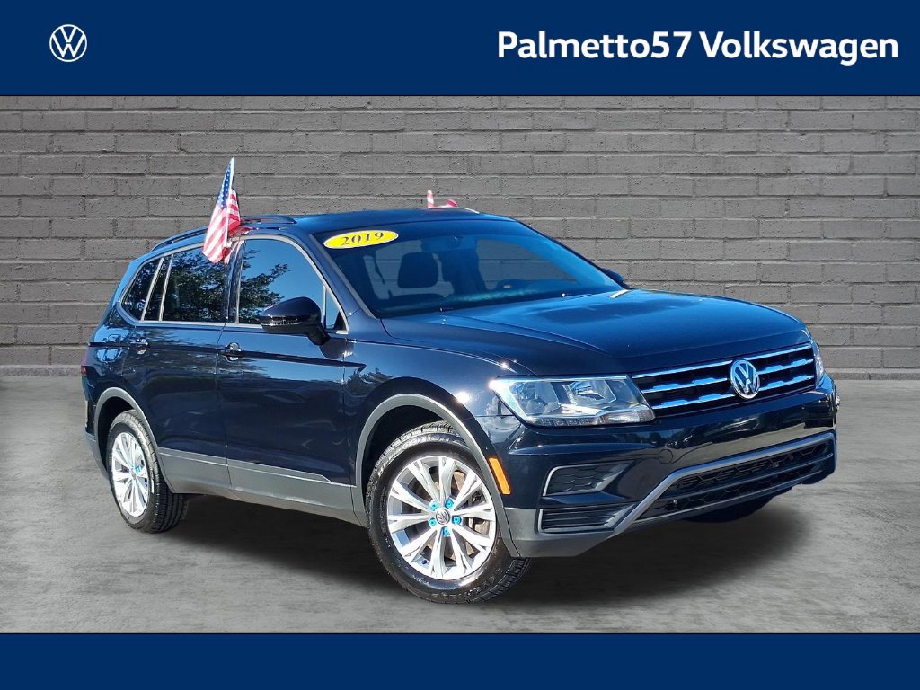 Used 2019 Volkswagen Tiguan S w/ Driver Assistance Package FWD 360° Tour