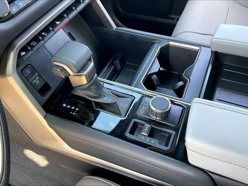 Certified 2026 Toyota Tundra Limited AWD/4WD image 17