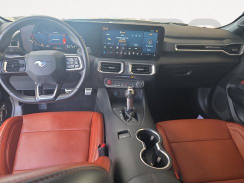 Used 2025 Ford Mustang Premium RWD image 2