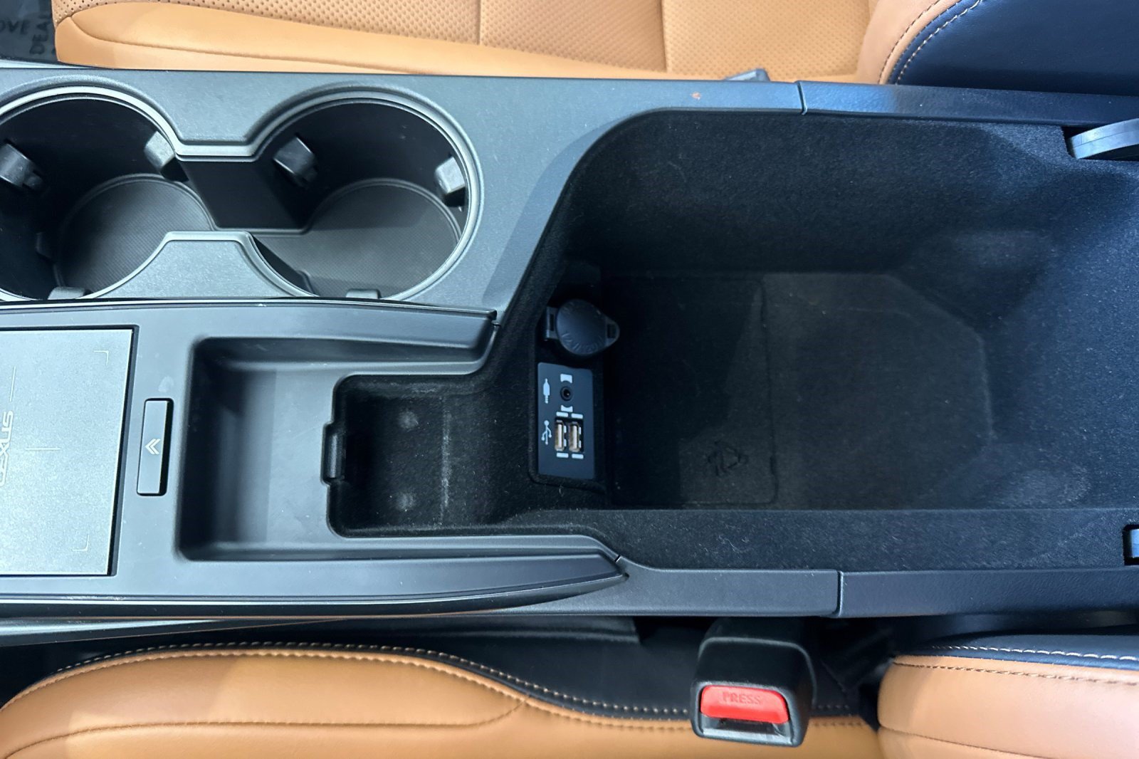 Used 2023 Lexus IS 300 w/ Comfort Package RWD image 38