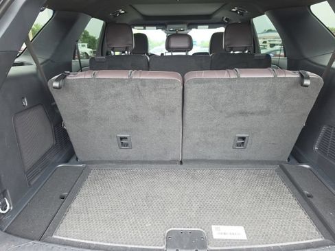 Used 2025 Ford Explorer Platinum AWD/4WD image 14