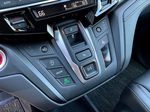 Certified 2025 Honda Odyssey EX-L image 18