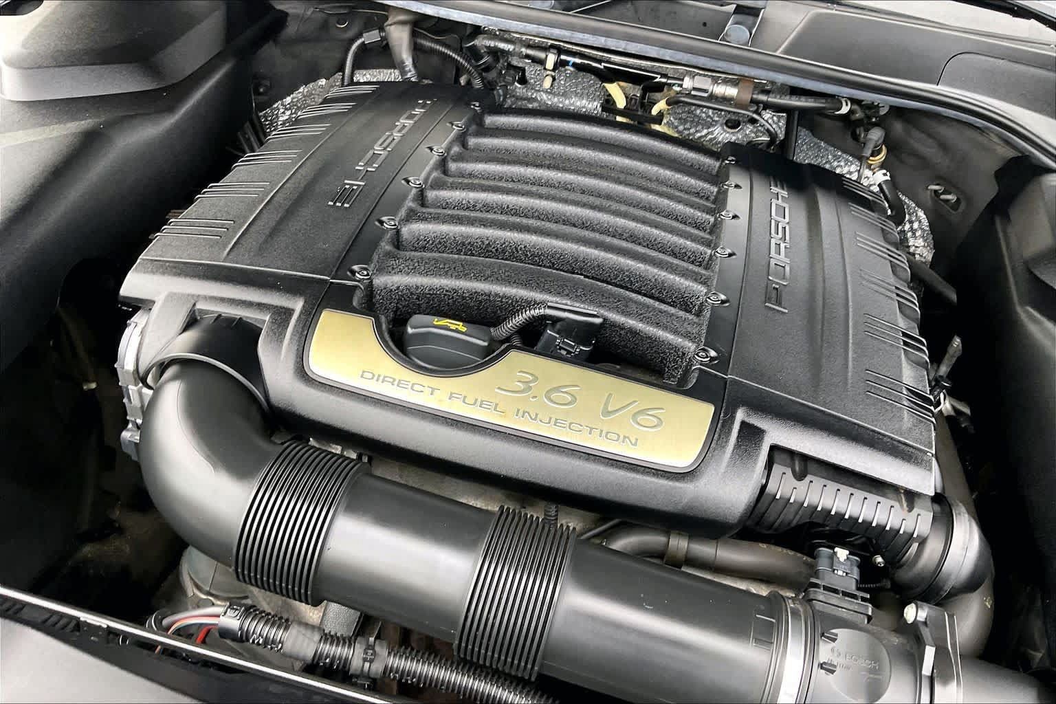 Used 2018 Porsche Cayenne AWD/4WD image 33