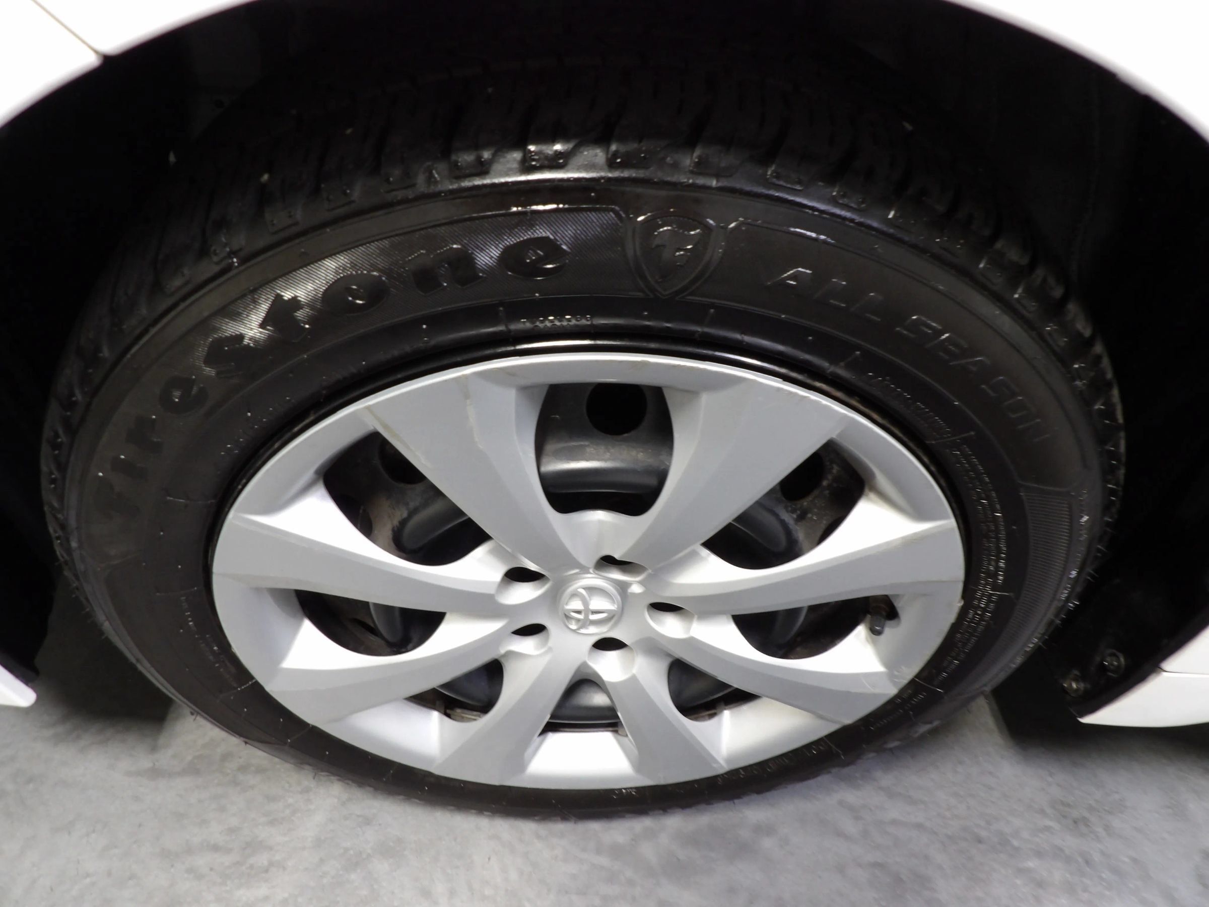 Used 2021 Toyota Corolla LE FWD image 22