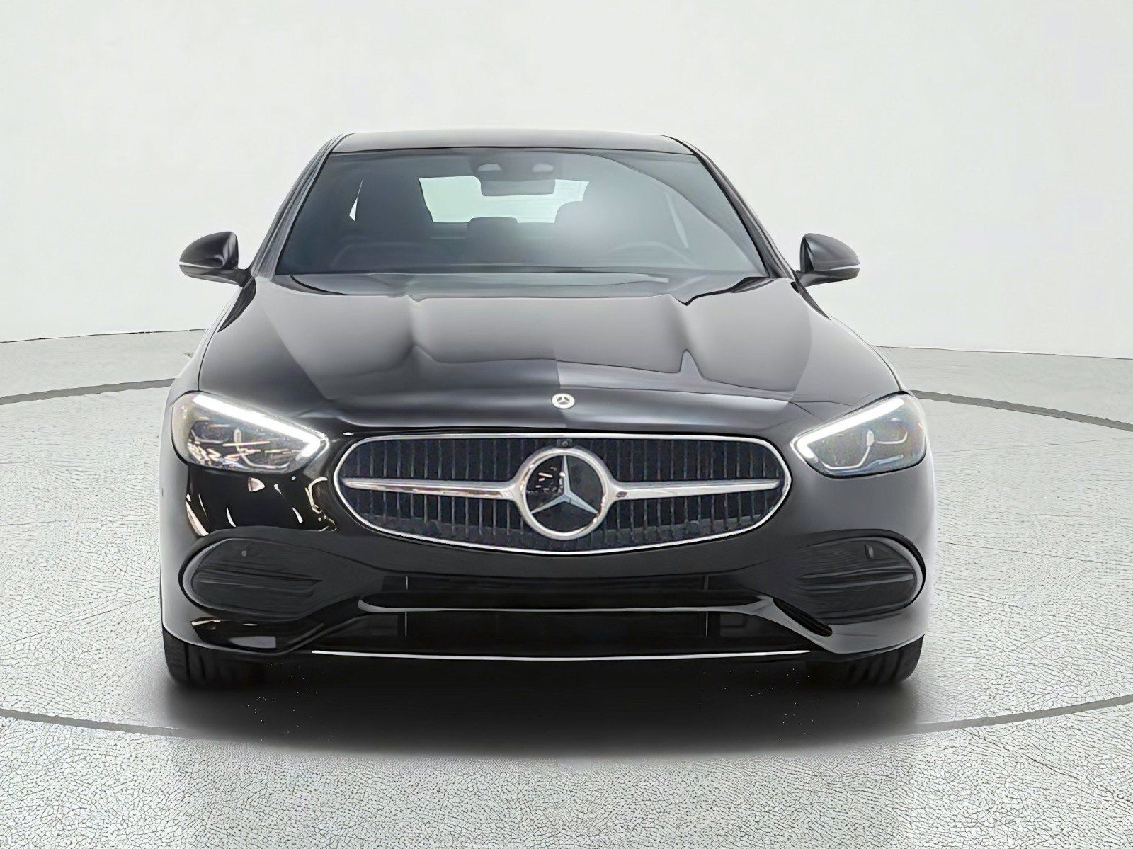 Used 2024 Mercedes-Benz C 300 Sedan image 2