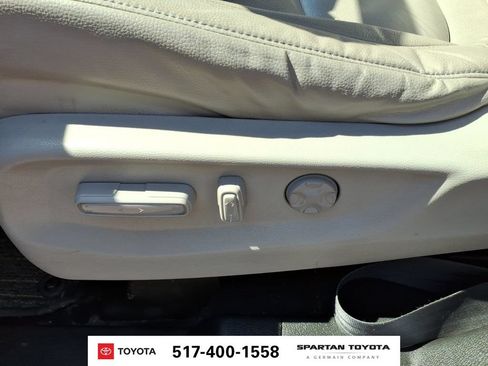 Used 2023 Honda Odyssey EX-L image 15