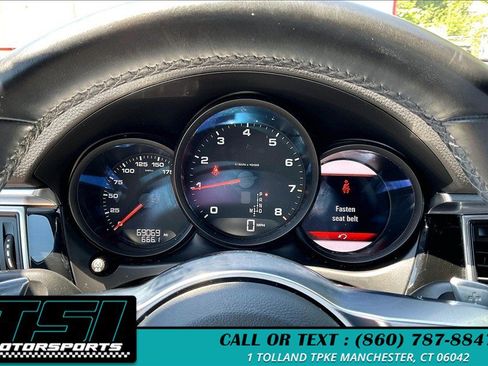 Used 2018 Porsche Macan AWD/4WD image 20