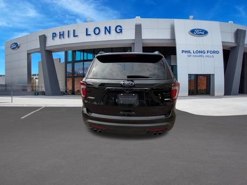 Used 2018 Ford Explorer Sport AWD/4WD image 4