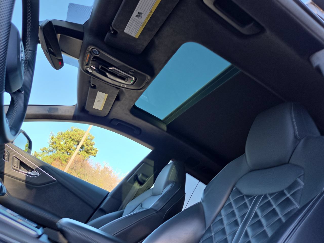 Used 2024 Audi SQ8 Prestige w/ Prestige Package AWD/4WD image 19