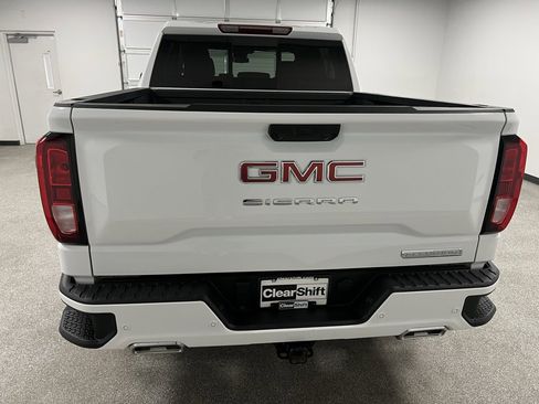 Used 2025 GMC Sierra 1500 Elevation w/ Elevation Premium Package image 11