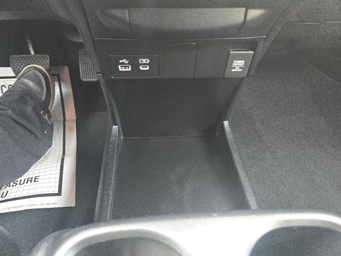 Used 2025 Honda Odyssey Sport-L image 25