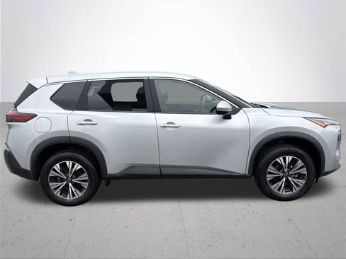 Certified 2023 Nissan Rogue SV image 7