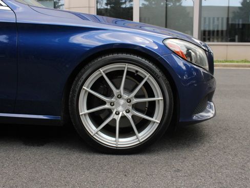 Used 2017 Mercedes-Benz C 300 4MATIC Coupe image 4