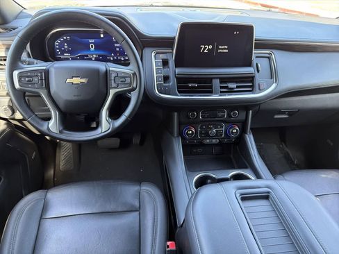 Used 2023 Chevrolet Suburban LT image 10
