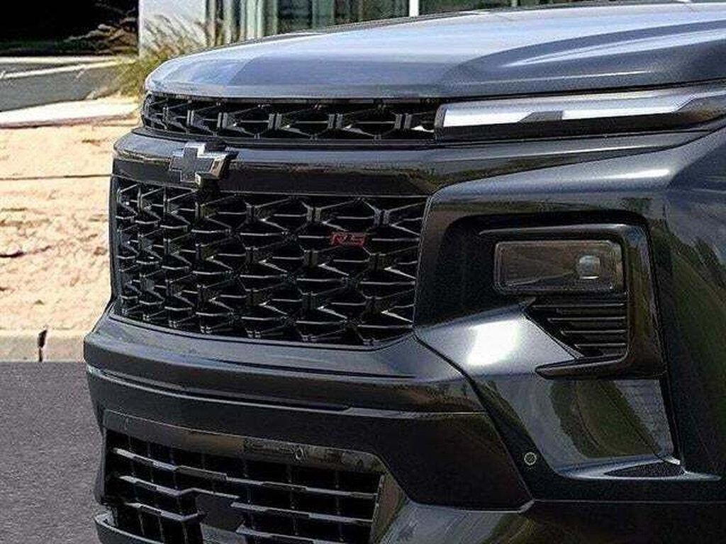 New 2026 Chevrolet Traverse RS FWD image 13