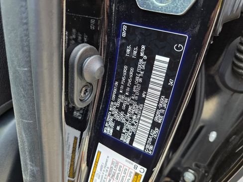 Used 2022 Toyota 4Runner Limited AWD/4WD image 18