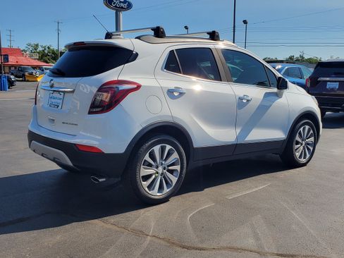 Used 2020 Buick Encore Preferred FWD image 4