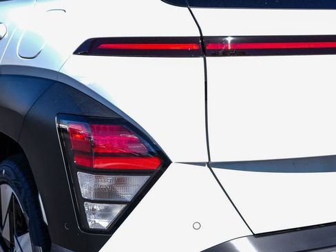 New 2026 Hyundai Kona Limited image 9