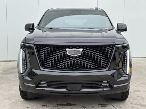 New 2026 Cadillac Escalade ESV Platinum Sport w/ LPO, ONYX Package AWD/4WD image 3