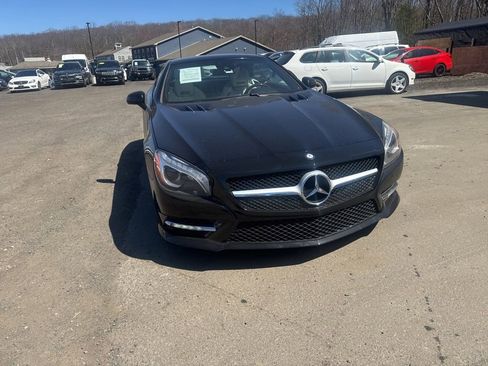 Used 2014 Mercedes-Benz SL 550 image 6