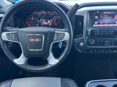 Used 2015 GMC Sierra 1500 SLE w/ SLE Value Package AWD/4WD image 11