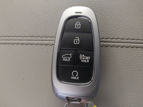 Used 2023 Hyundai Tucson SEL FWD image 32