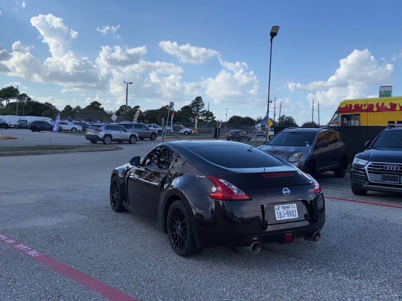 Used 2016 Nissan 370Z Coupe RWD image 14