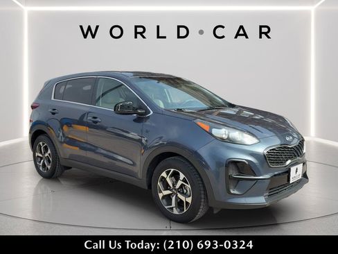 Used 2020 Kia Sportage LX FWD image 1