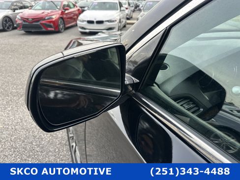 Used 2017 Acura MDX SH-AWD w/ Advance Package image 10