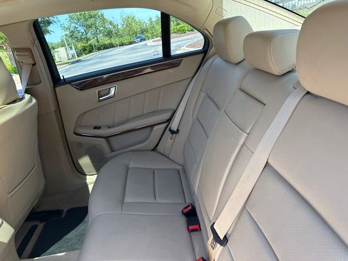 Used 2013 Mercedes-Benz E 350 Sedan image 10