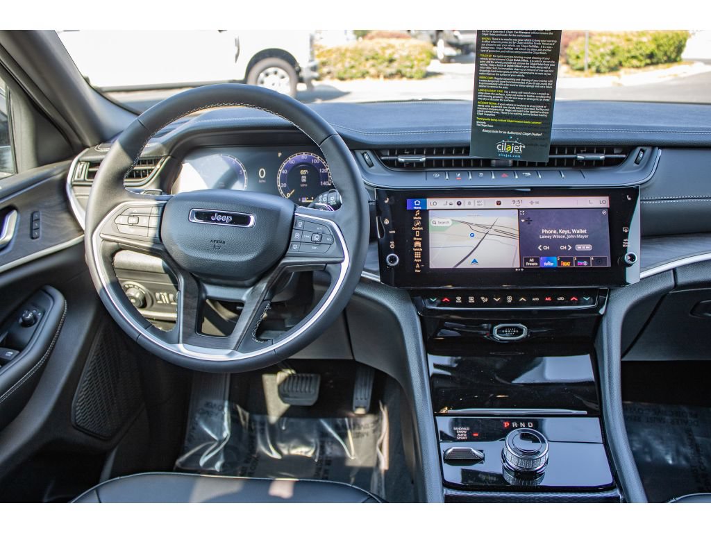 New 2026 Jeep Grand Cherokee Limited AWD/4WD image 23