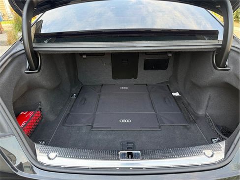 Used 2016 Audi S8 AWD/4WD image 46