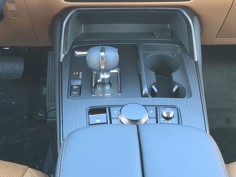 Certified 2024 MAZDA CX-90 3.3 Turbo S w/ Premium Plus image 16