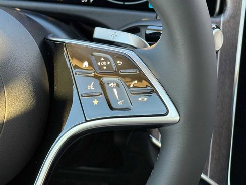 Certified 2025 Mercedes-Benz E 350 4MATIC Sedan image 22