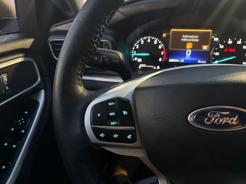 Used 2023 Ford Explorer XLT w/ Equipment Group 202A image 35