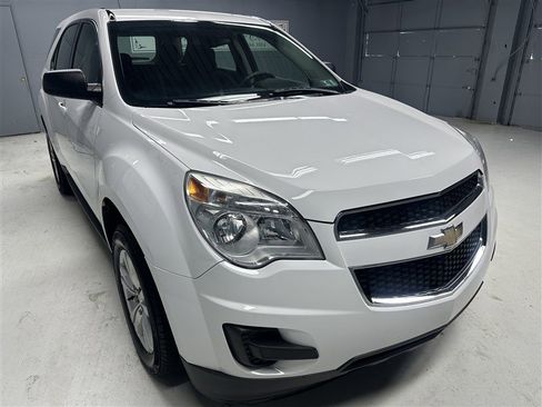Used 2014 Chevrolet Equinox LS FWD image 9