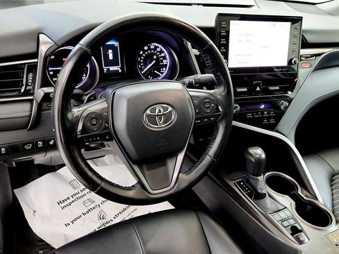 Used 2022 Toyota Camry SE image 22