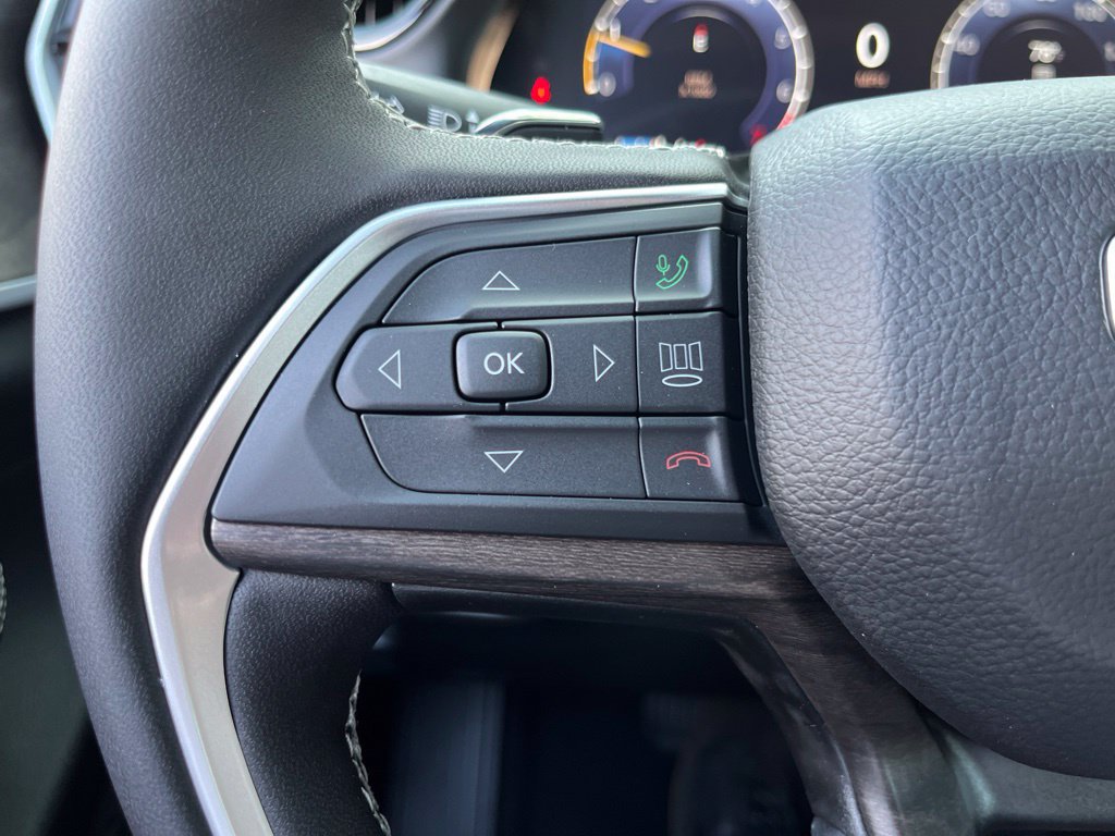 New 2026 Jeep Grand Cherokee Limited AWD/4WD image 24