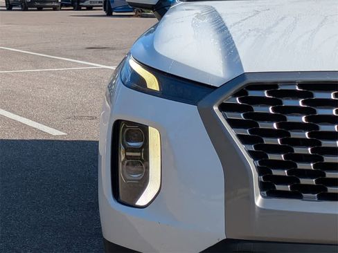 Used 2022 Hyundai Palisade SE image 9
