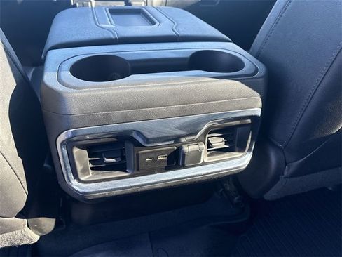 Used 2022 GMC Sierra 2500 AT4 w/ AT4 Premium Plus Package image 21