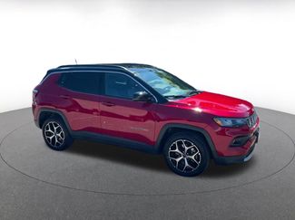 Used 2025 Jeep Compass Limited AWD/4WD video 2